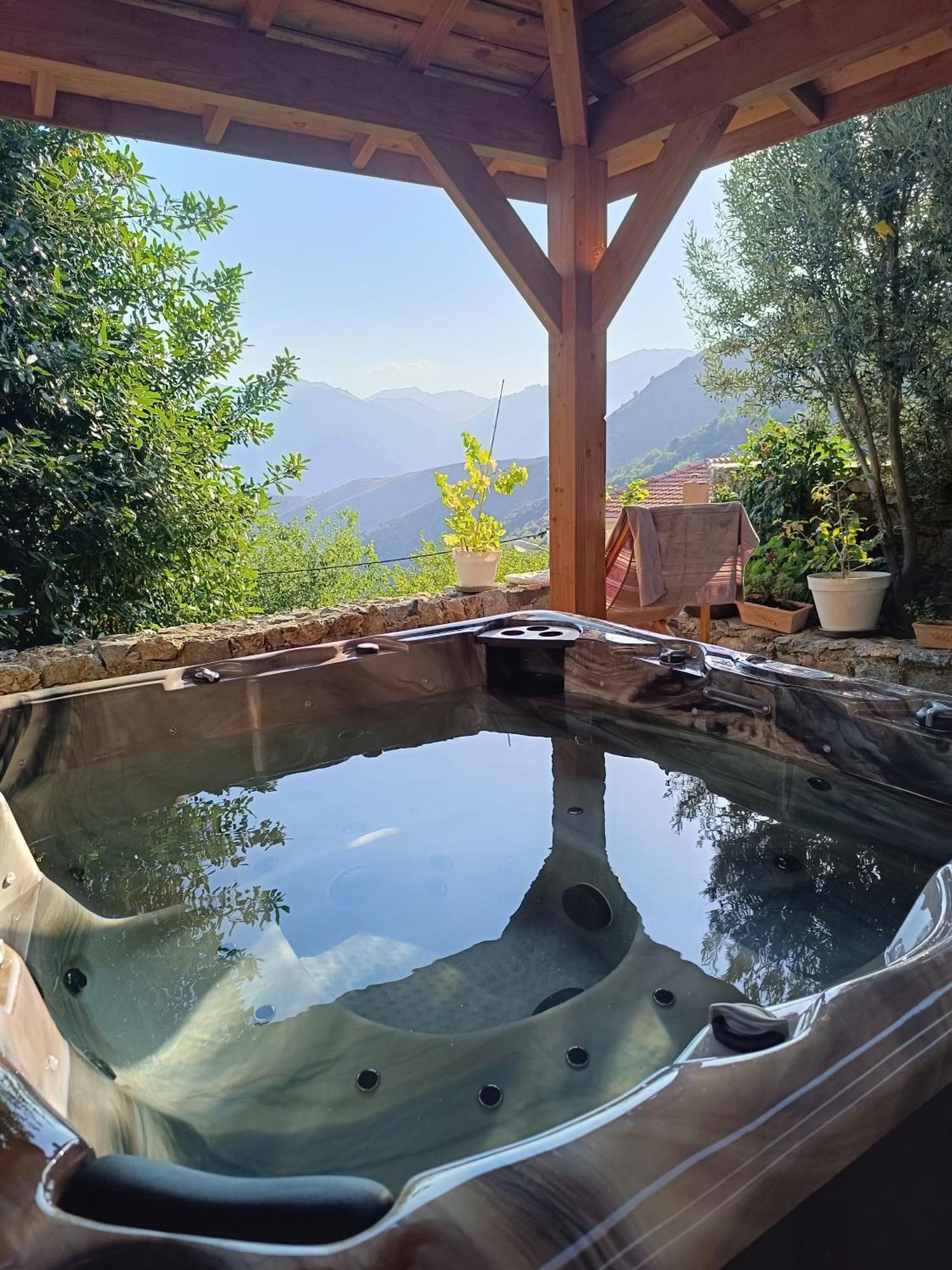 Parfumu Di Celu Hotel Santa-Lucia-di-Mercurio Buitenkant foto